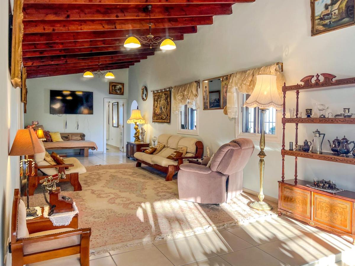 Exquisite Rural House With Garden, Pool And Sea Views Villa Arico Viejo Exterior photo