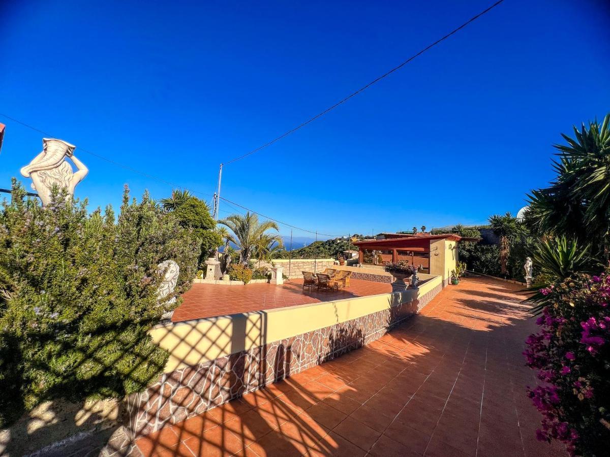Exquisite Rural House With Garden, Pool And Sea Views Villa Arico Viejo Exterior photo