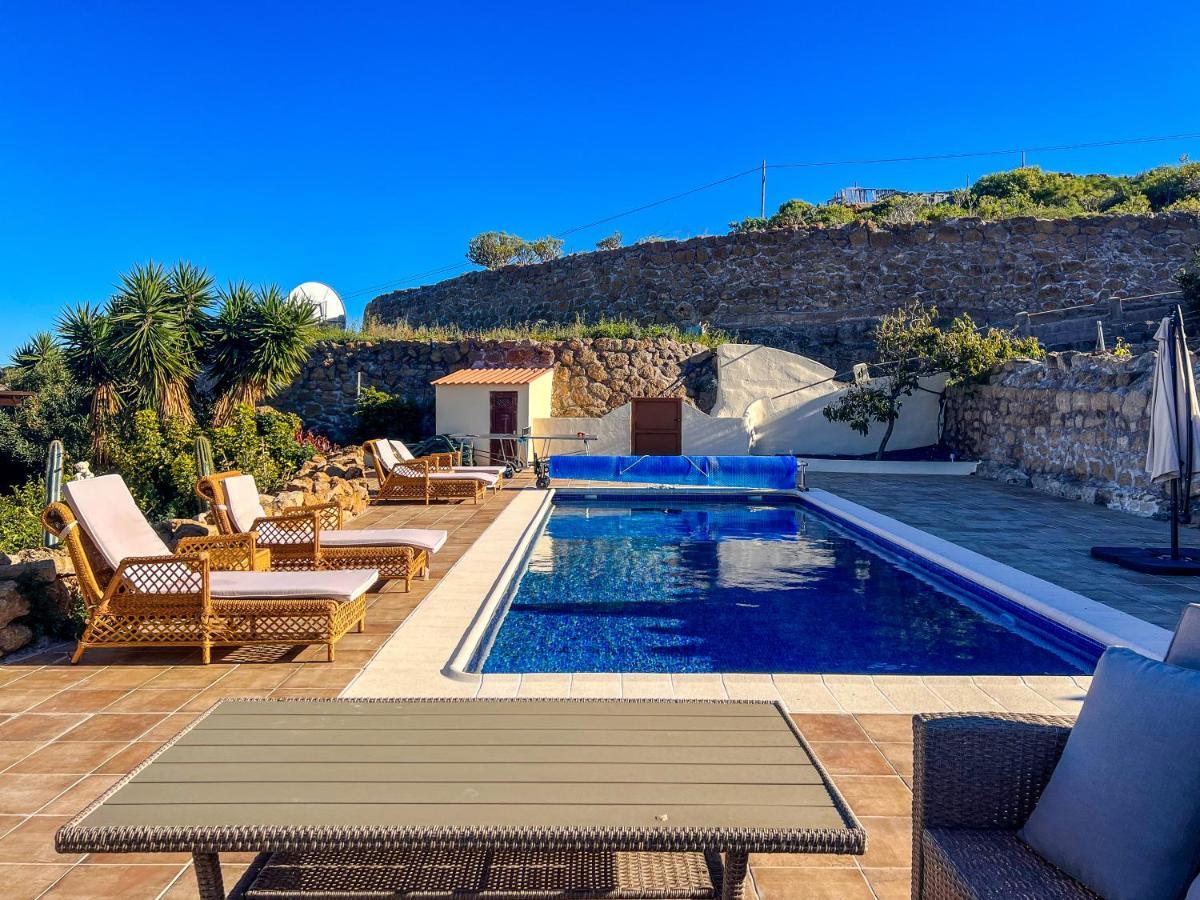 Exquisite Rural House With Garden, Pool And Sea Views Villa Arico Viejo Exterior photo